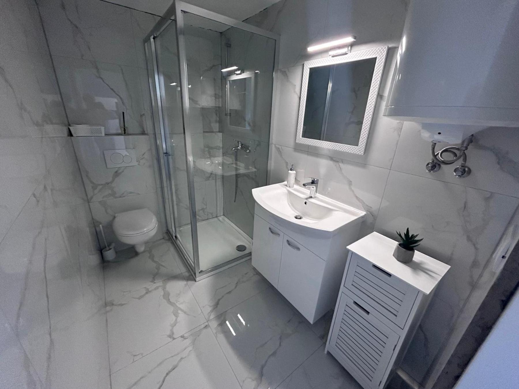 Apartment Jonas Ровинь Экстерьер фото